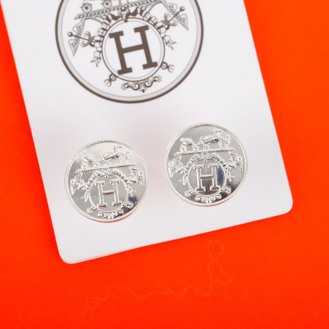 【関税負担なし・送料無料・代引可】エルメス ピアス 未使用 箱付き