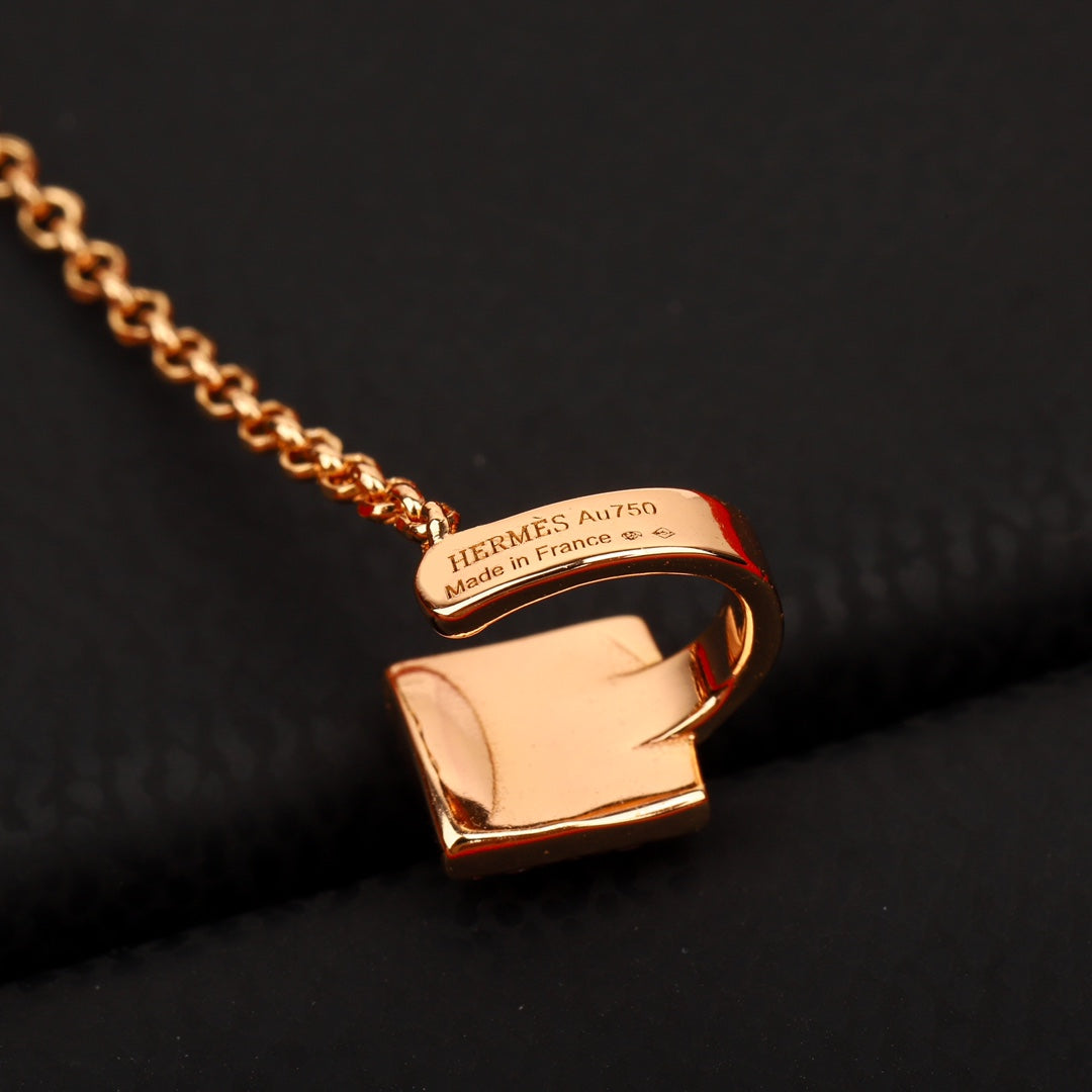 【関税負担なし・送料無料・代引可】エルメス ピアス 未使用 箱付き