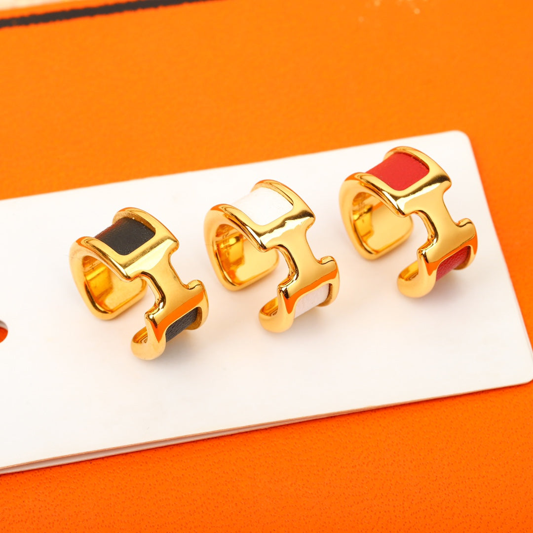 【関税負担なし・送料無料・代引可】エルメス ピアス 未使用 箱付き