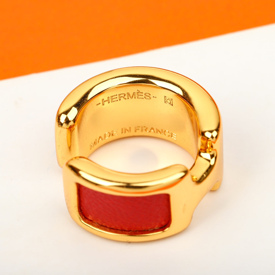 【関税負担なし・送料無料・代引可】エルメス ピアス 未使用 箱付き