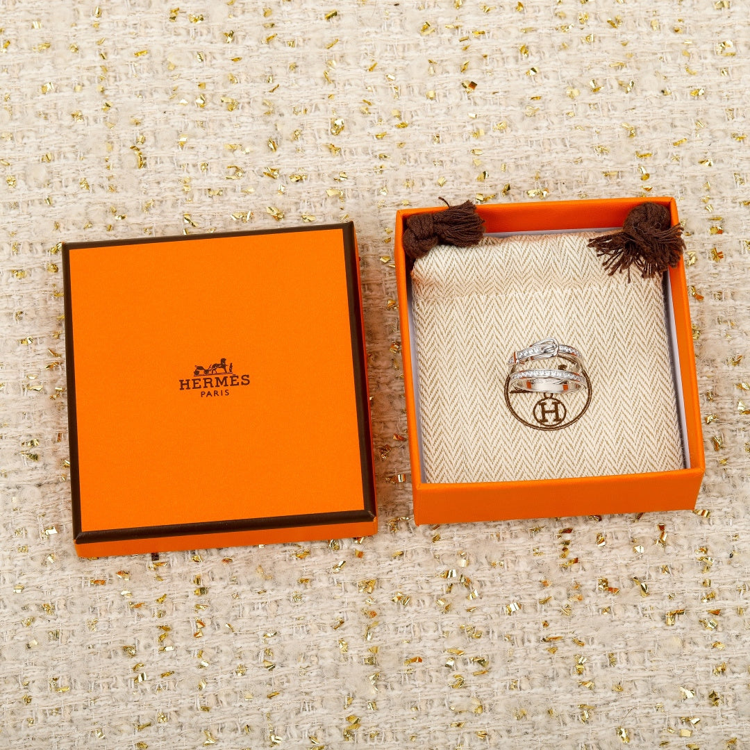 【関税負担なし・送料無料・代引可】エルメス リング 未使用 箱付き