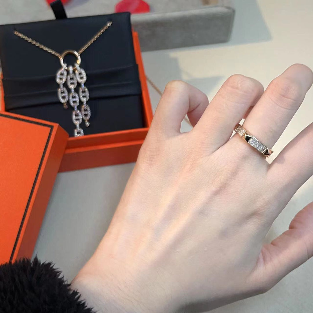 【関税負担なし・送料無料・代引可】エルメス リング 未使用 箱付き